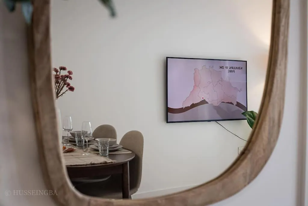 Malaga Skyline Suite With Pool - Floor 26 - Free Parking 0*,  スペイン
